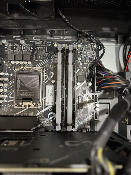 Acer rog strix g16chr pc gaming