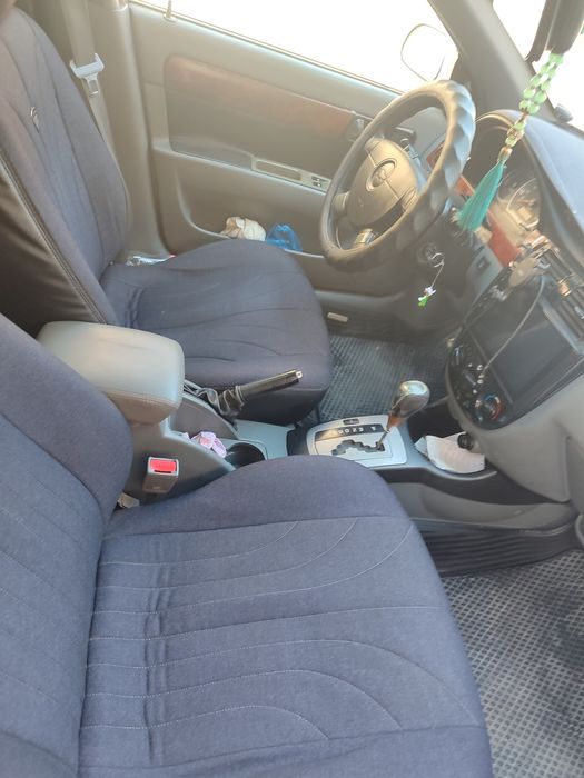 Лассети 1.8 сотилади