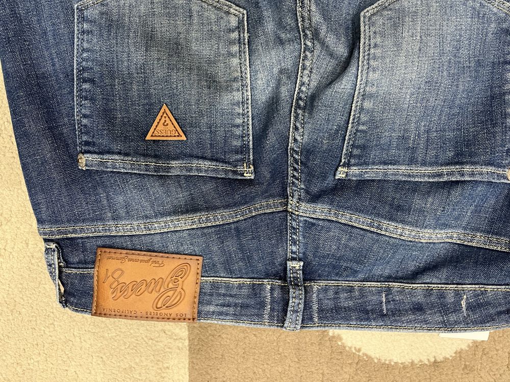Дънки Guess