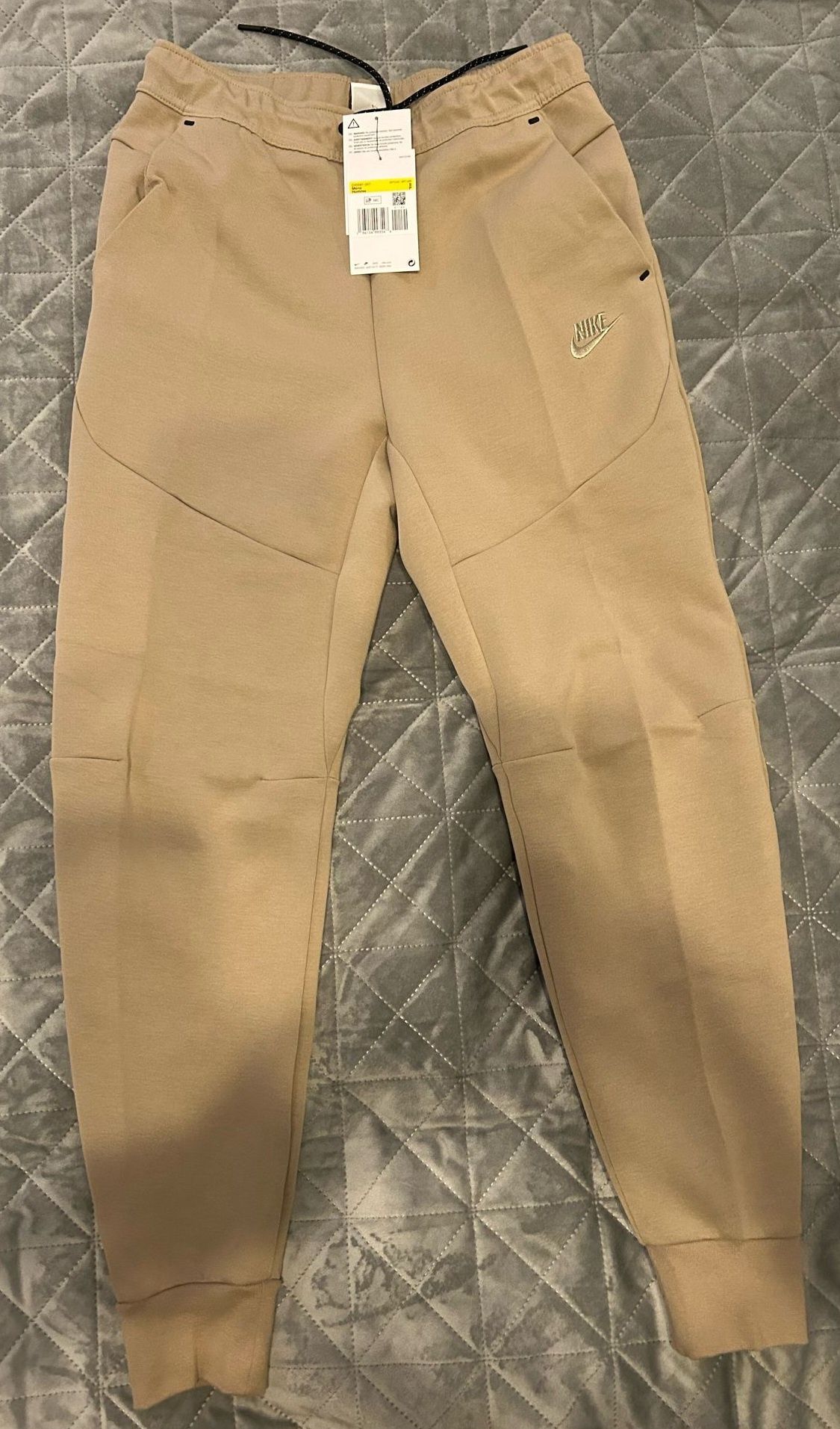 Pantaloni NIKE Tech fleece gx, culoare bej