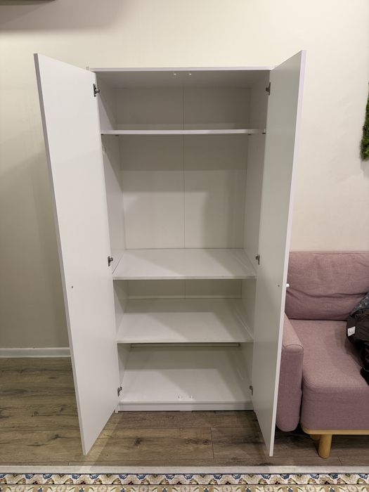 Диван ikea и шкаф