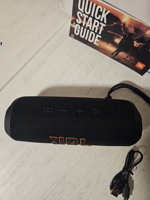 Jbl flip 6 чисто нова