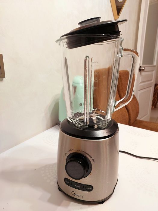 Блендер Midea продаю