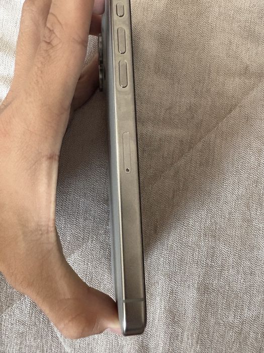 Продаю Iphone 15 pro max