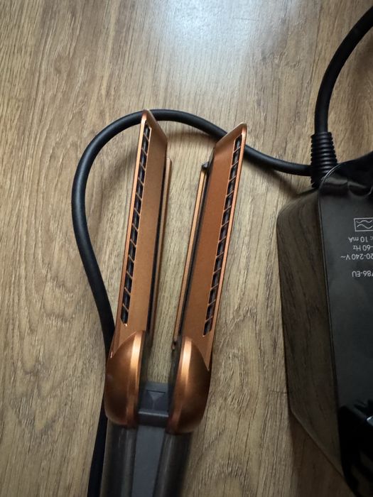 Dyson placa pentru par