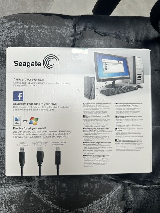 Calculator Optiplex 3050, separat hard extern 4 TB.