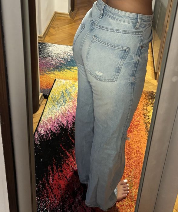 Blugi Wide-leg Bershka