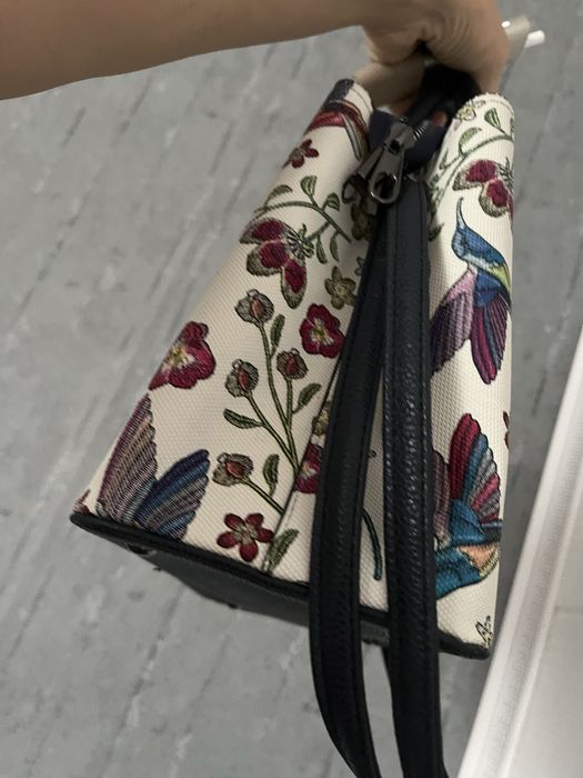 Дамска чанта