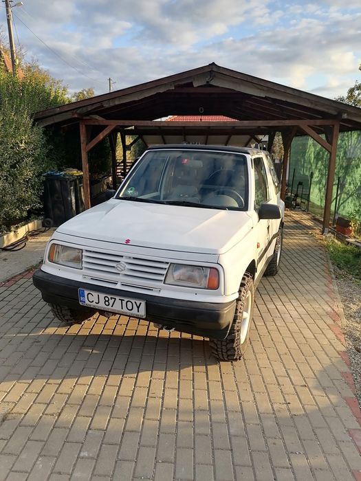 Autoturism Suzuki Vitara 1.6 benzină 8 valve