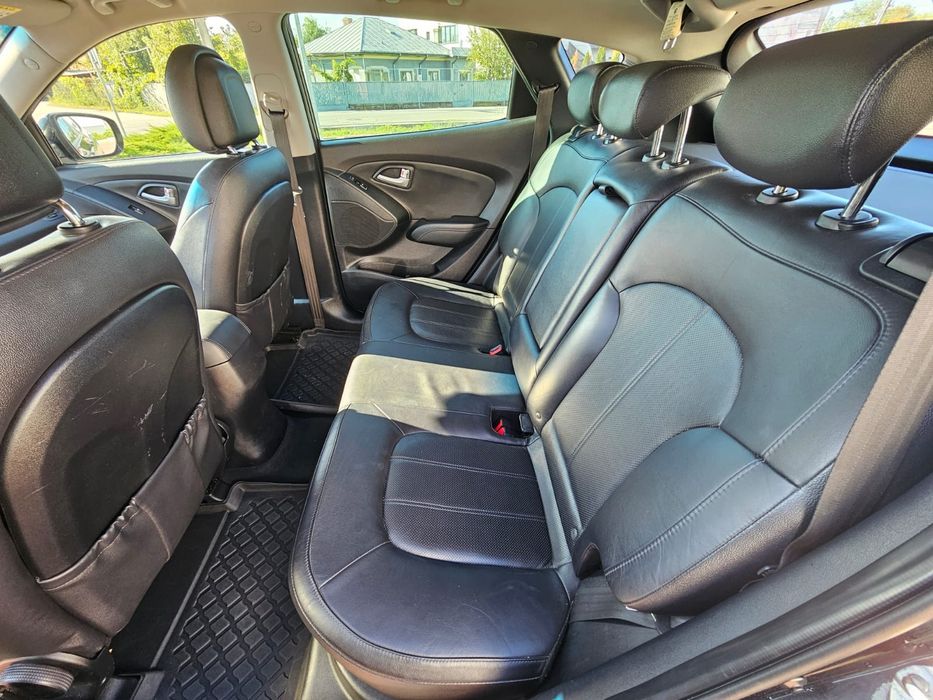 Vand Hyundai IX 35
Hyundai ix35 2.0 CRDi 184 CP 4x4 Automat – 2015, Pa