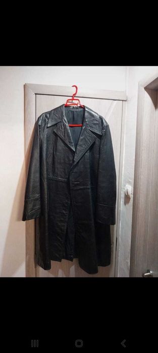Palton barbatesc de piele
