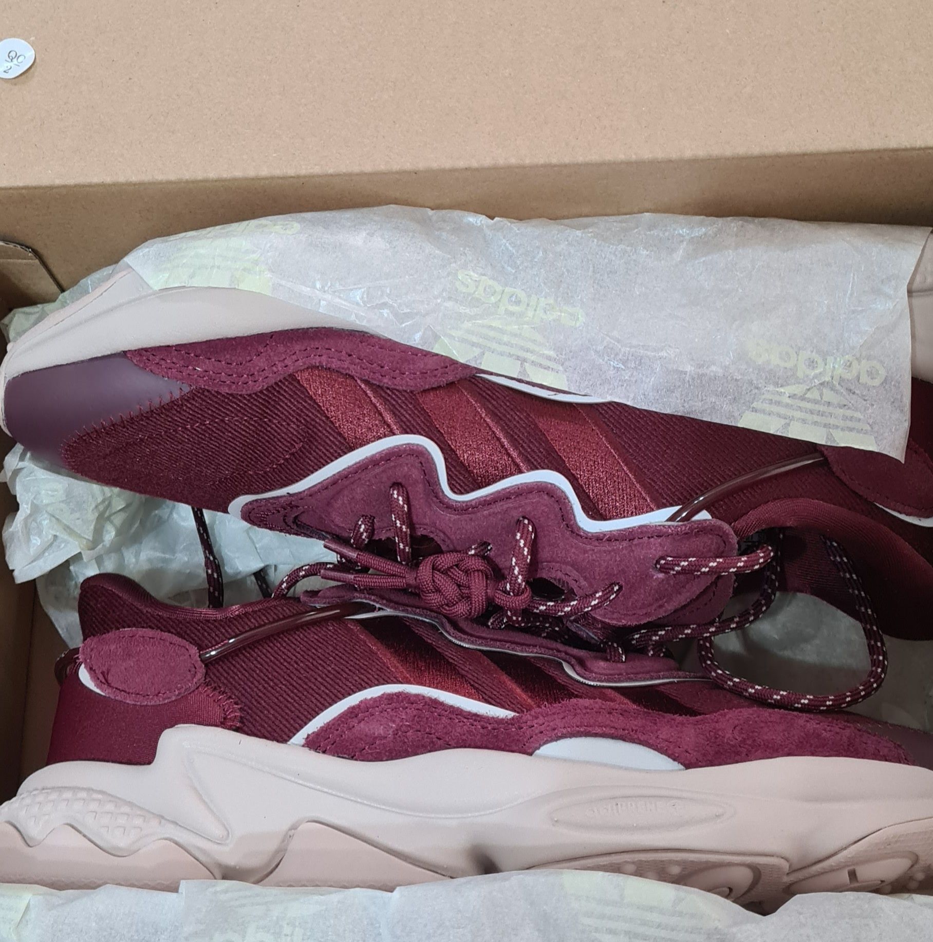 Кроссовки Adidas ozweego  w
