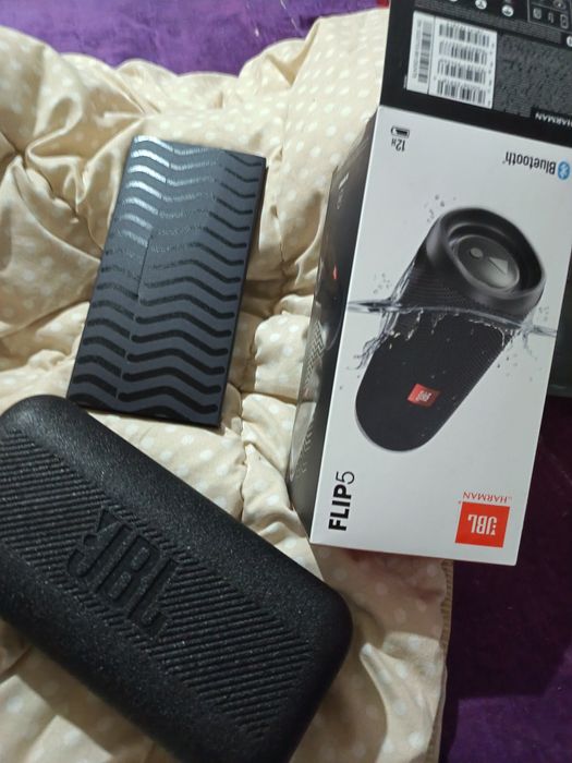 Jbl flip 5 новый.