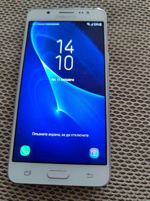 Телефон Самсунг Samsung J5 2016
