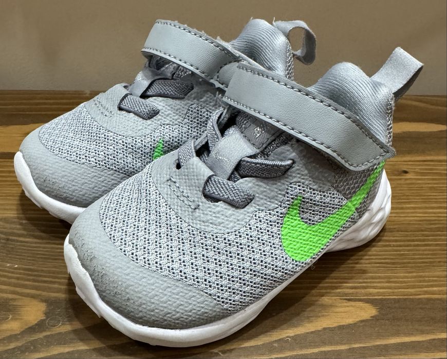 Детски/бебешки маратонки Nike revolution ( N18,5)