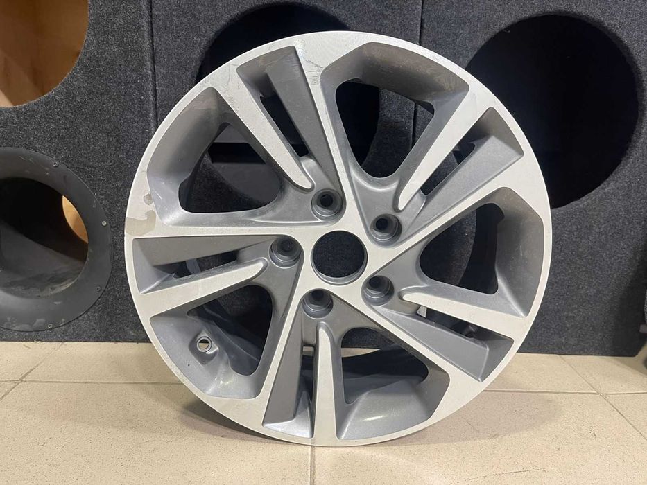 Продам новые диски на r16 на Hyundai Kia Тойота Lexus 5x114.3