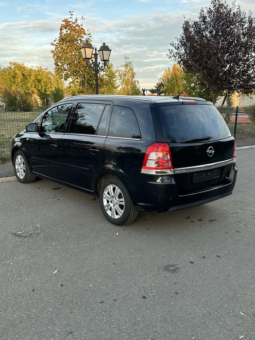 Opel Zafira 1.7 CDTI - 7 locuri