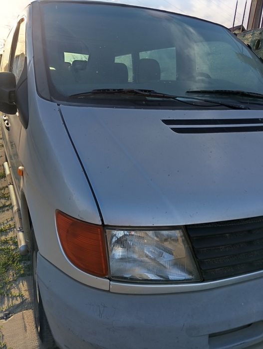 Mercedes-Benz vito