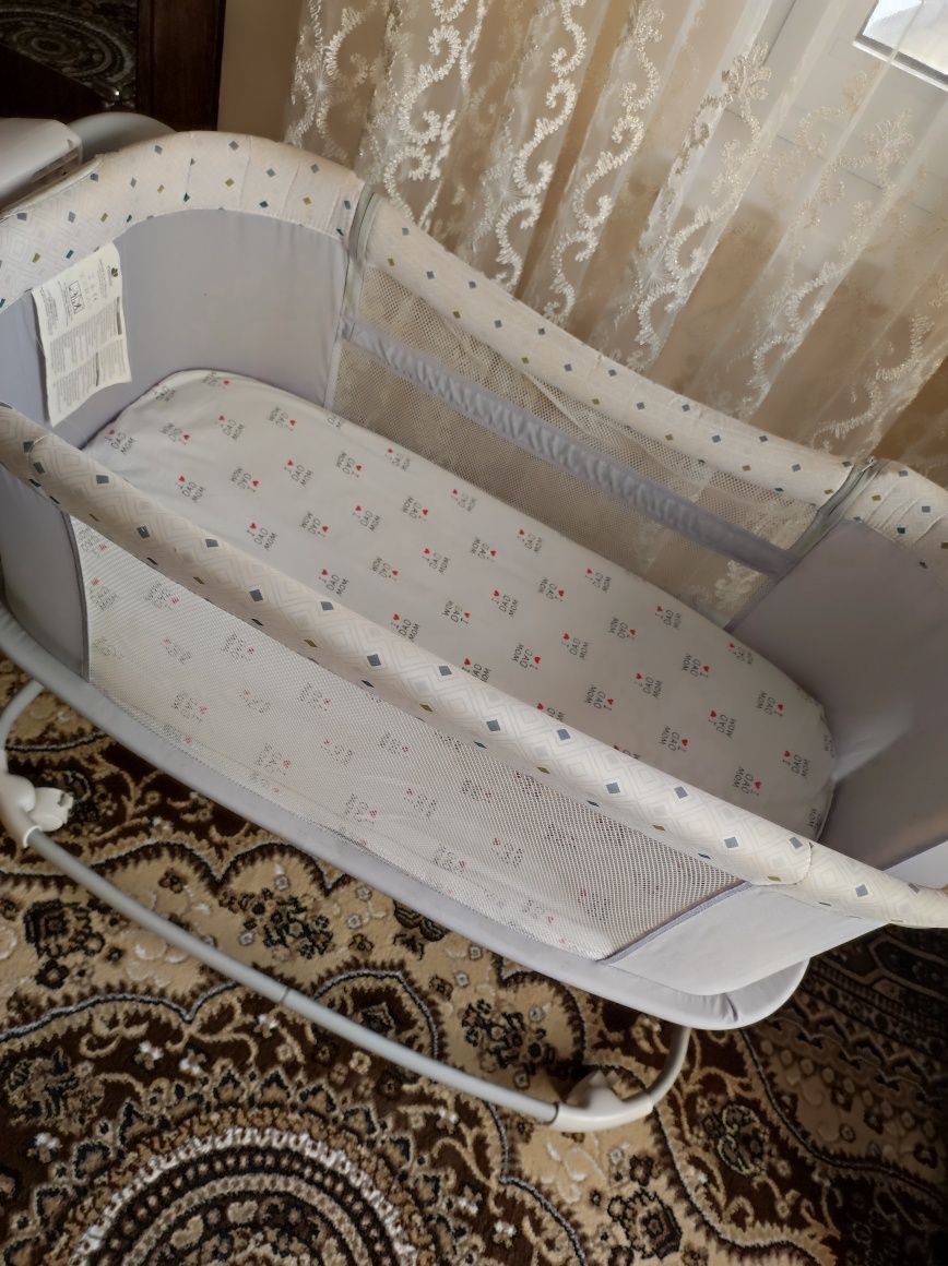 Кровать качалка,удобная вещь для ребенка,