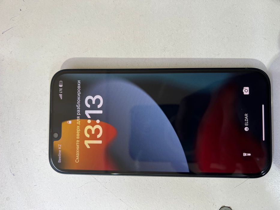 Айфон 13 новый  состояния мощный каробка документ есть!