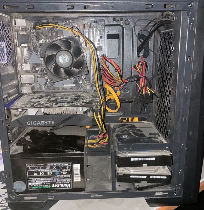 Пк 1650 super i3-9320 ОЗУ 16гб(8+4 ddr4) 1 ссд+ 3хдд