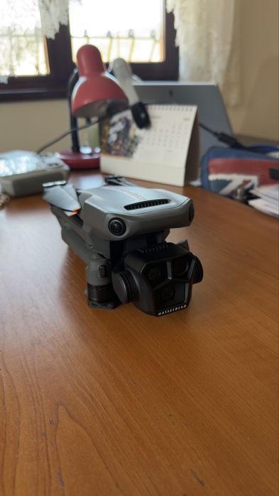 DJI Mavic 3 Pro Fly More Combo