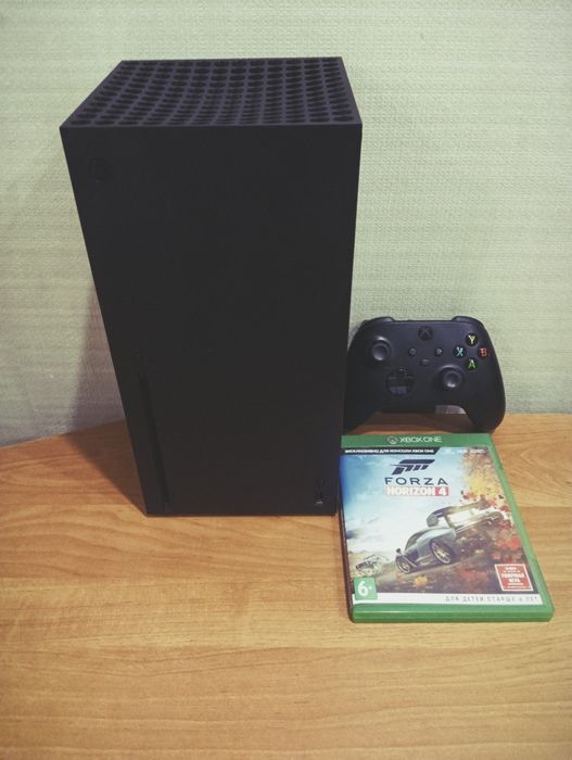 Xbox Series X + диск Forza Horizon 4