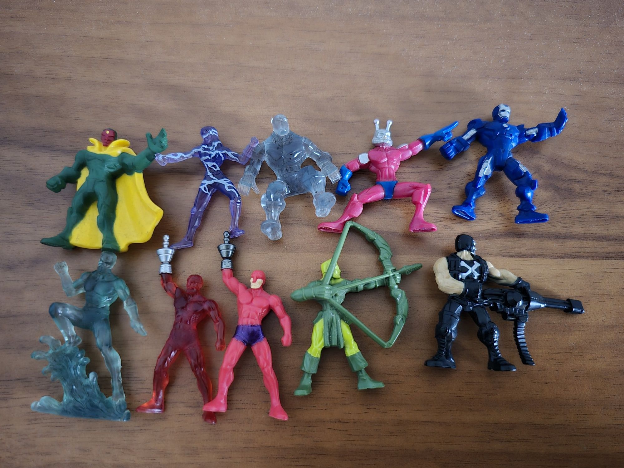 Марвел мини фигурки (Marvel 500) продават се в комплект!