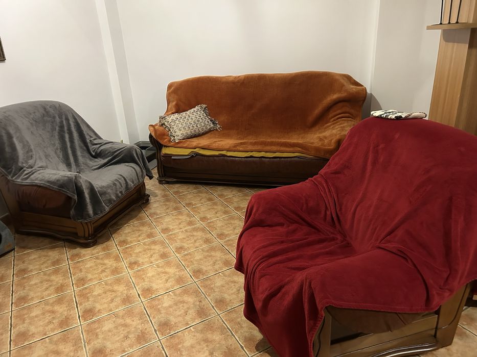 Mobilier living lemn masiv