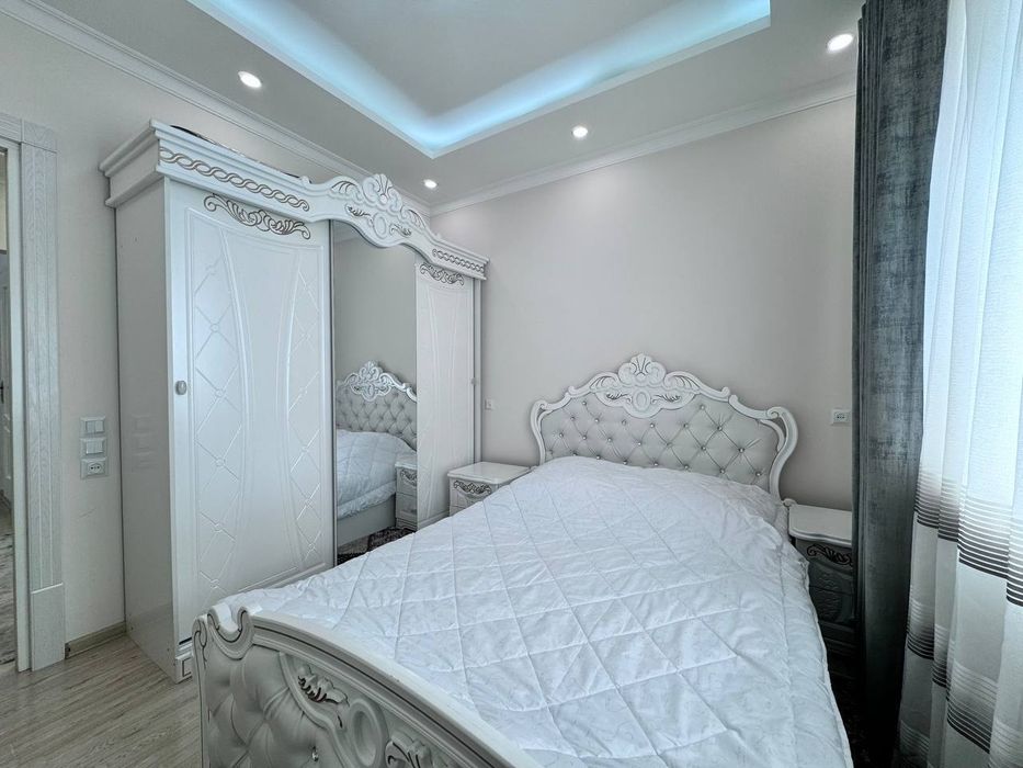 Продам 2 ком Юнусабад 19 квартал