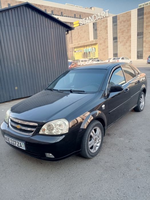 Lacetti 1.8 tez va arzon narxda sotiladi