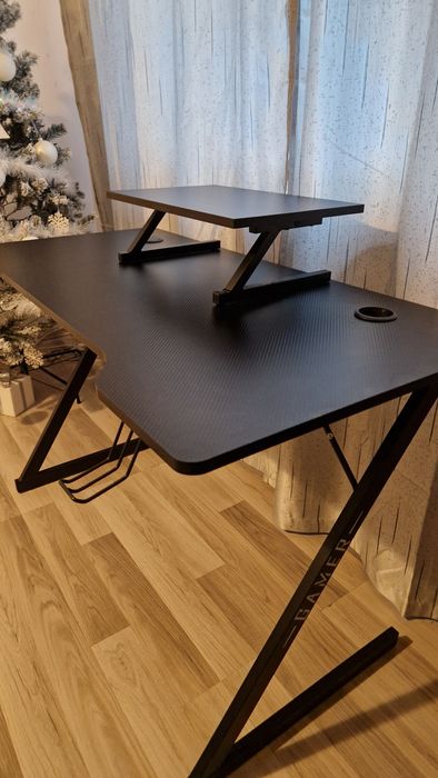 Birou gaming negru