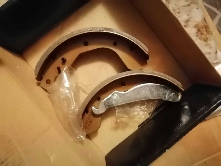 Saboti etrieri masina