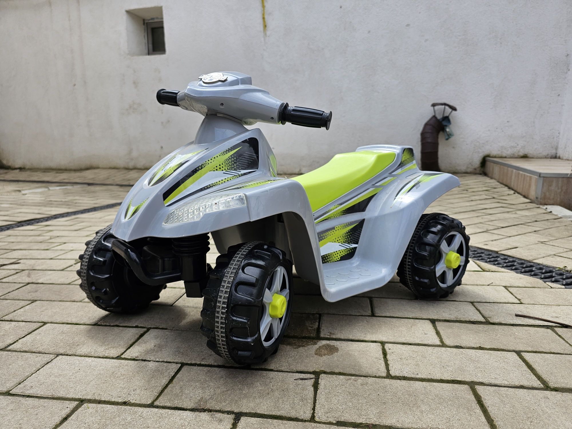 Scooter electric copii