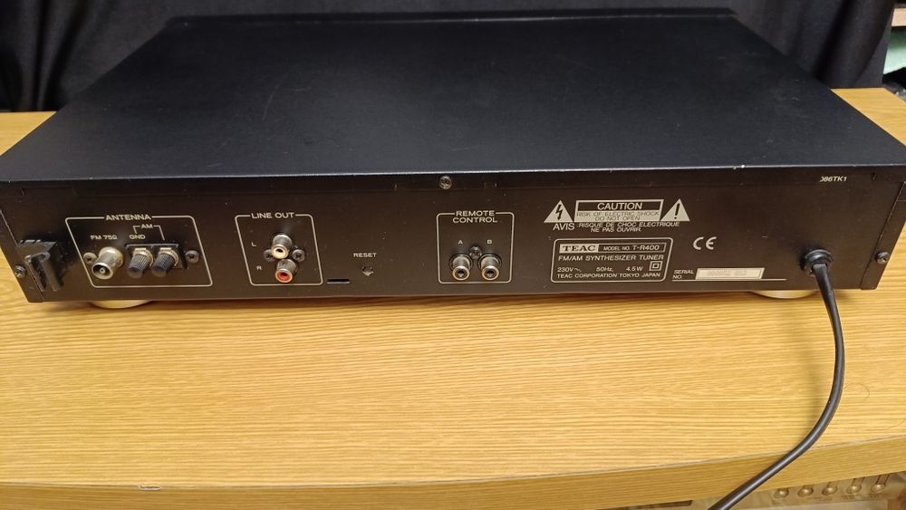 Тюнер Teac TR-400