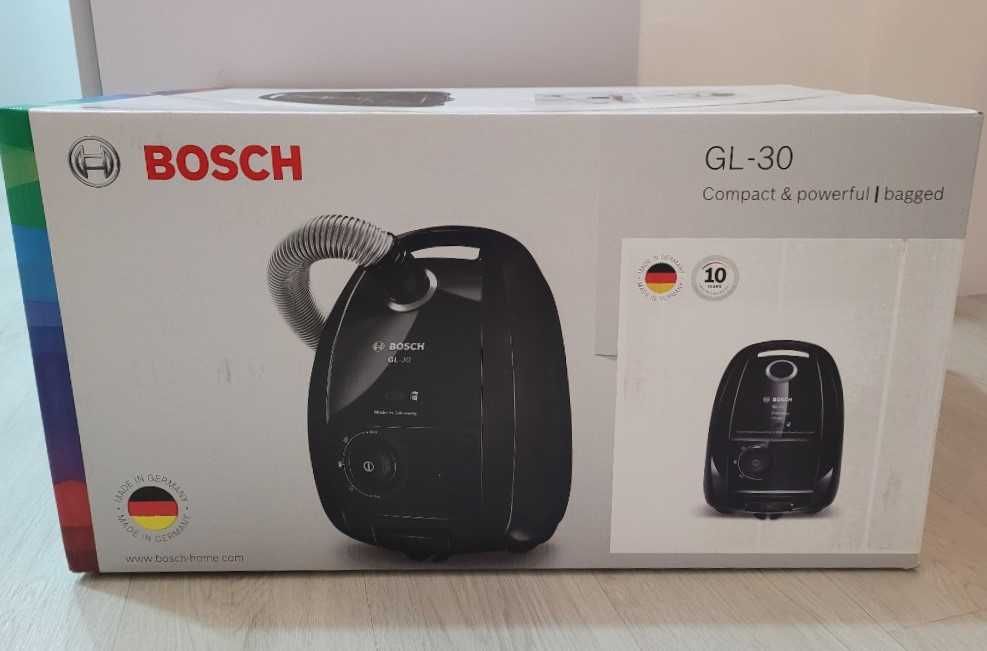 Нови - прахосмукачка Bosch GL30 Allergy + подарък