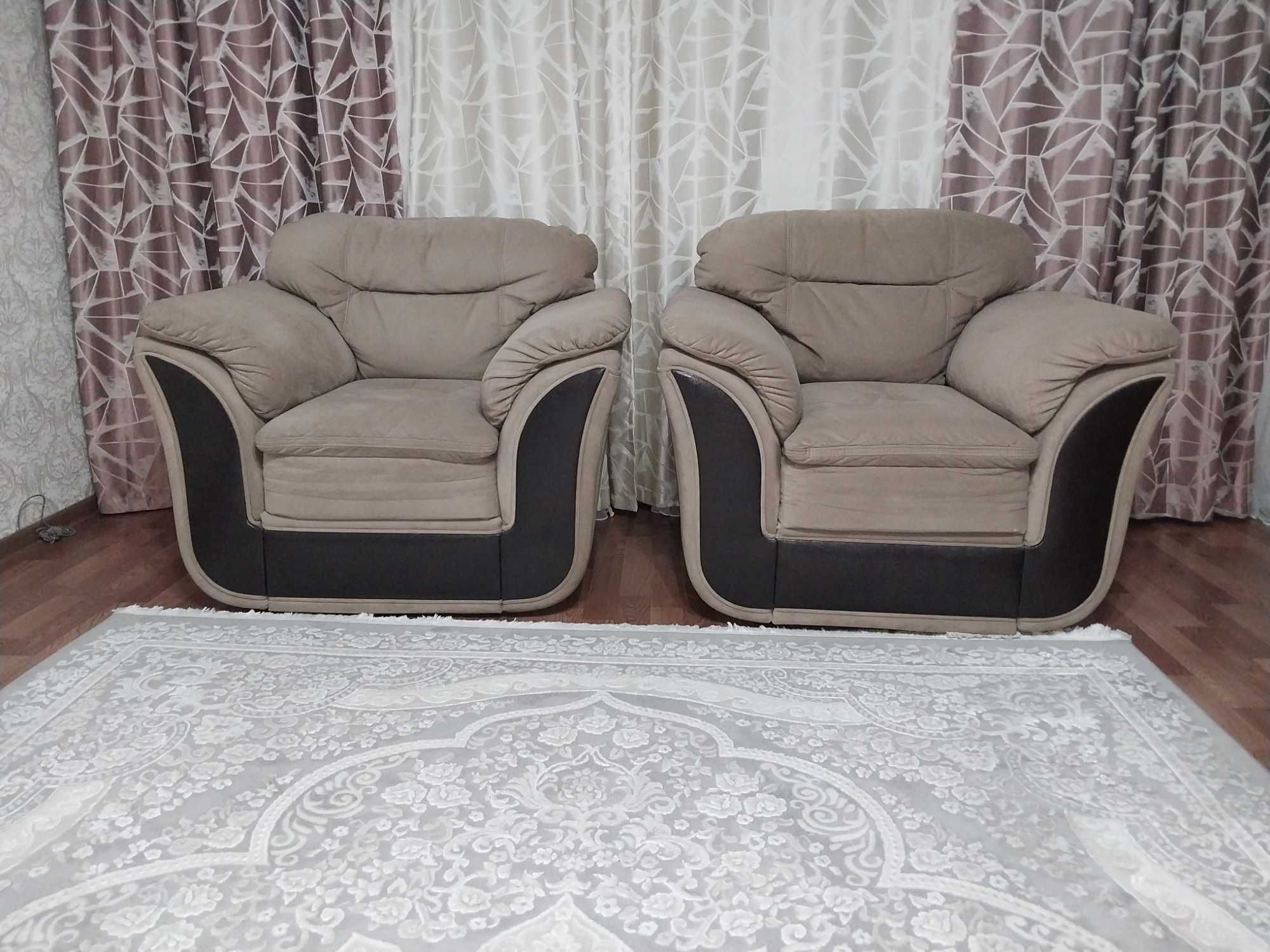 Продам              Диван