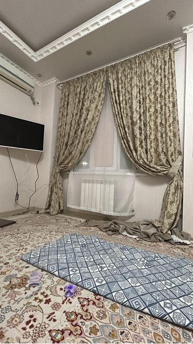 Шторы с тюлем продаю