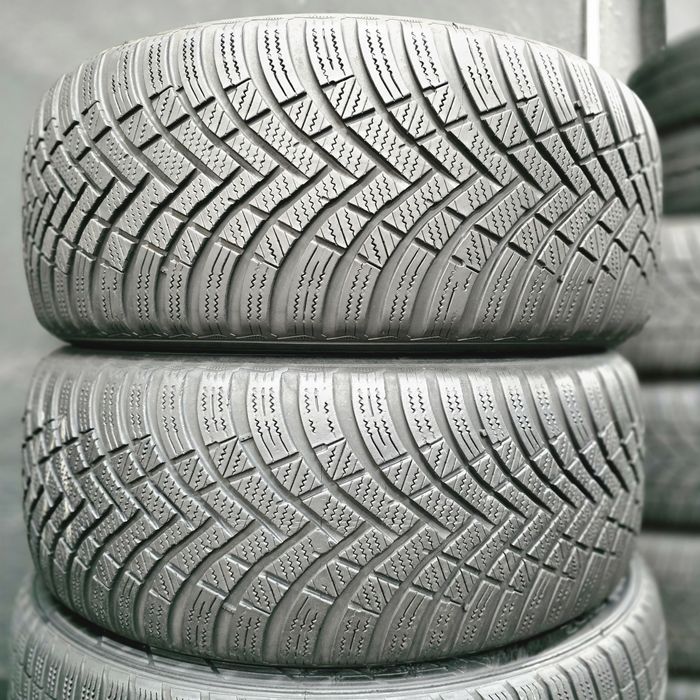 2x 225/50/17 M+S HANKOOK 2022 Stare excelentă