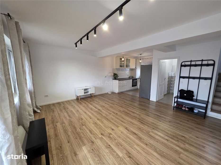 Casa moderna - Tunari - 4 camere - 2 bai - 120mp - 150mp teren