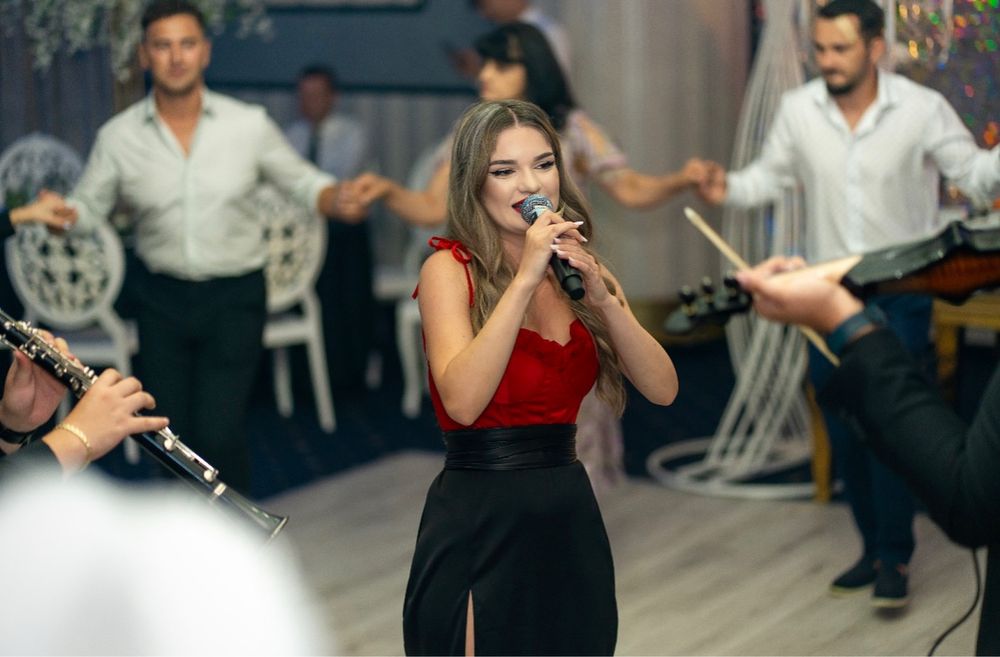 Formatie evenimente, nunta, botez, evenimente private