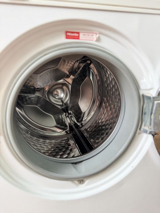 Masina de splat Miele