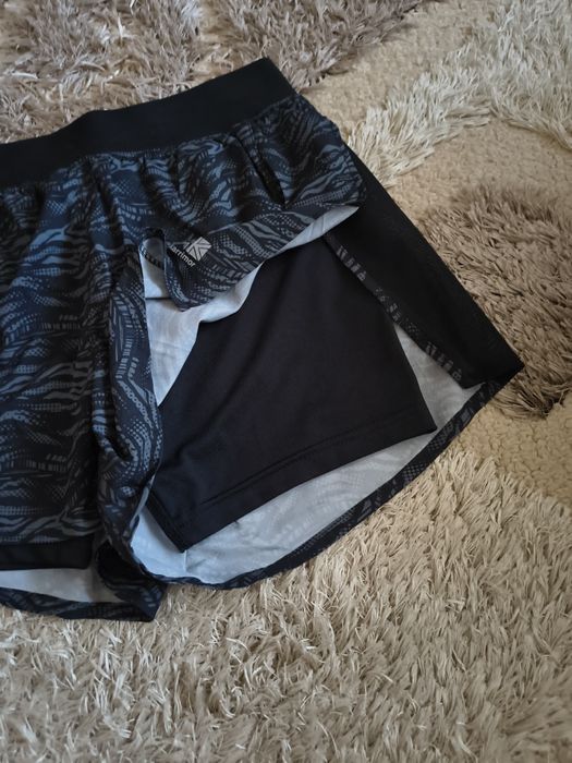 Спортни къси панталони Karrimor