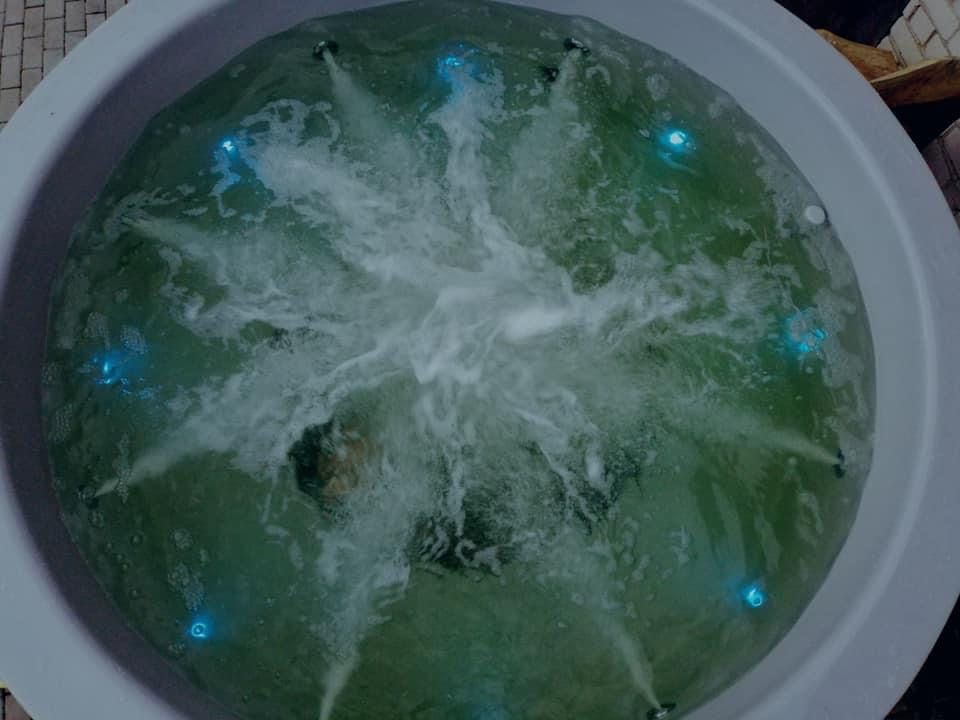 Ciubar fibra sticla Jacuzzi Hot tub Mini piscina