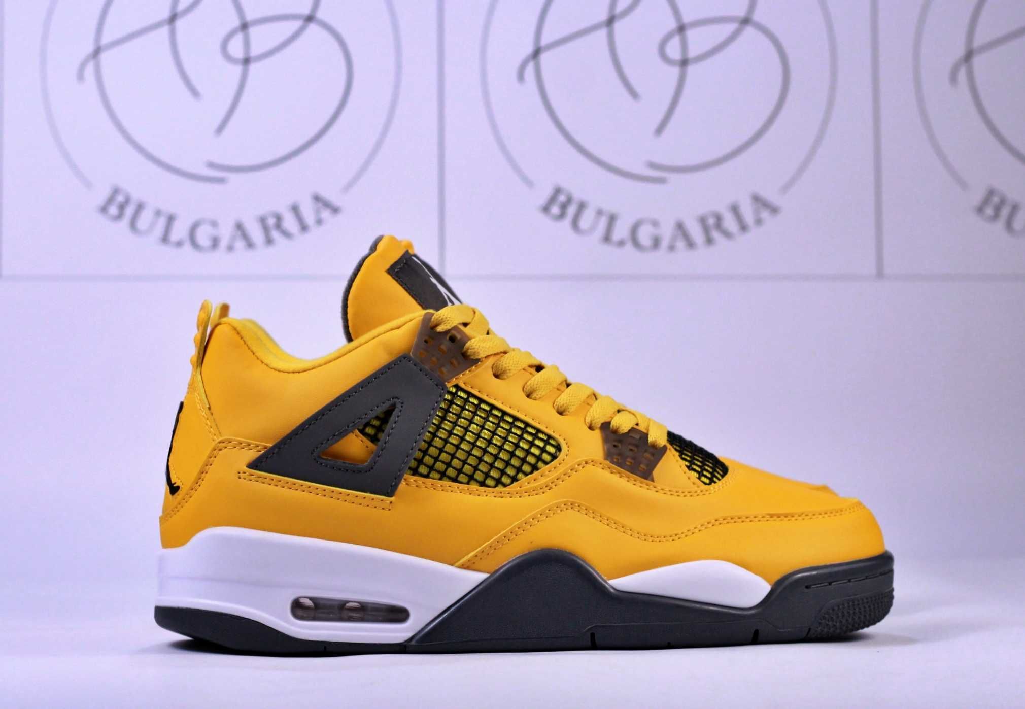 Nike Air Jordan Retro 4 Midnight Navy KAWS Black Lightning Neon Обувки