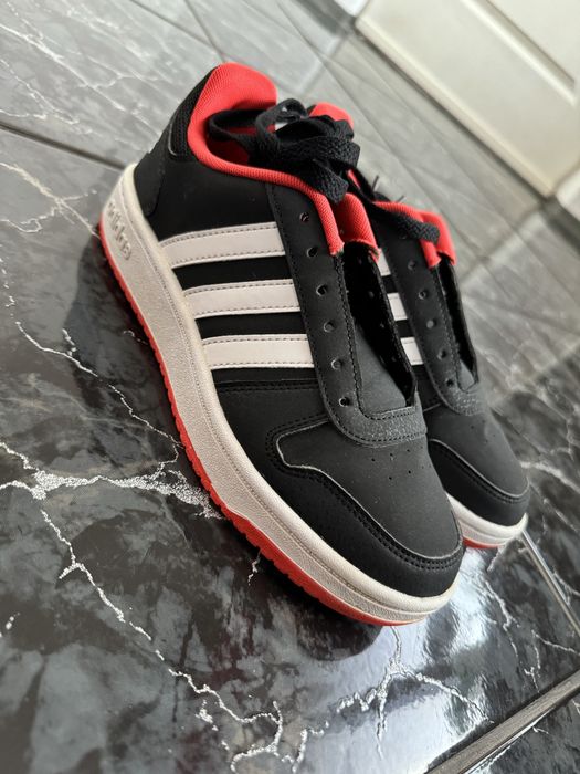 Adidas Hoops damă