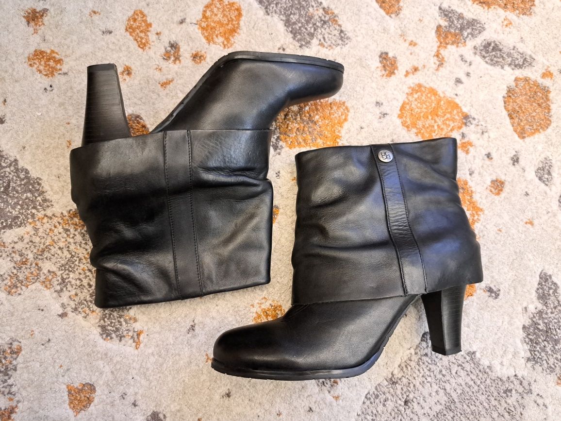 Levi's, BCBG Max Azria, Wrangler, Vagabond  и NLY сандали и боти 38 н