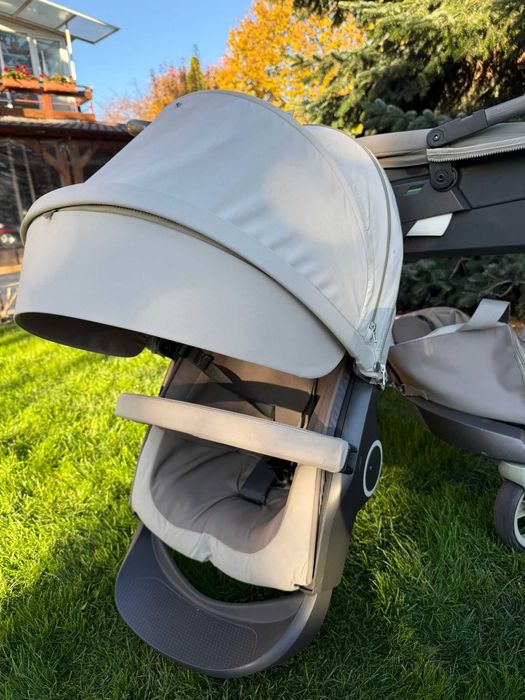 Cărucior Stokke cu accerorii