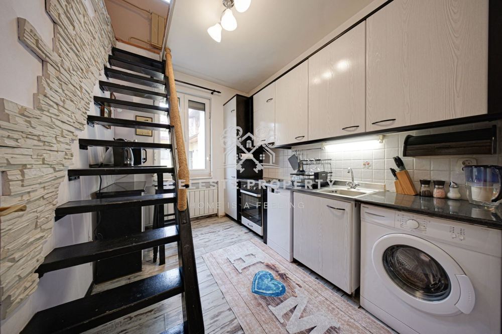 3-стаен в София-Център площ 60 цена 700