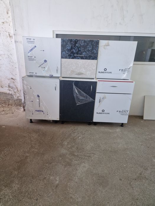Mobilă Nouă pentru bucătării